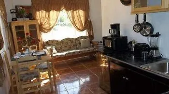 Tobago Tranquil Apt. Guest House Buccoo Apartamento